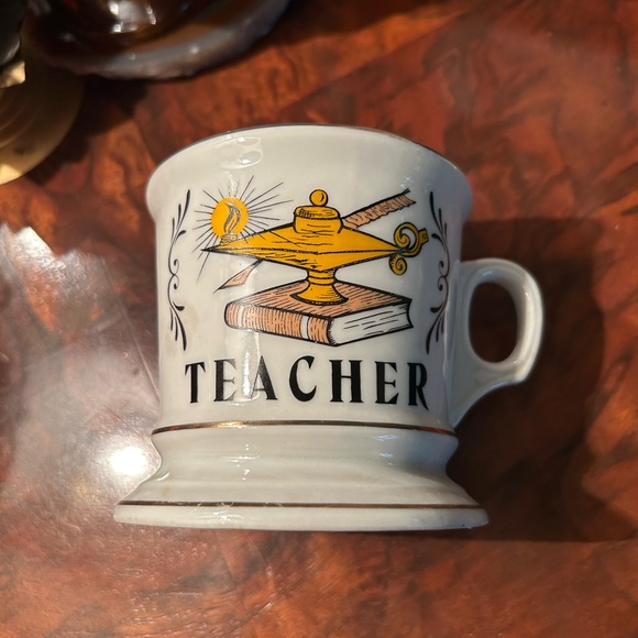 Vintage Teacher Coffee Mug Lamp of Knowledge Academic Symbol - Picture 3 of 9